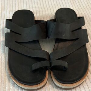 Merrell Black Juno Sandals Women’s Size 8 Worn Twice EUC No Box